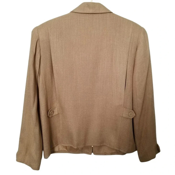 Beige blazer neutral jacket zipped up - Picture 2 of 3